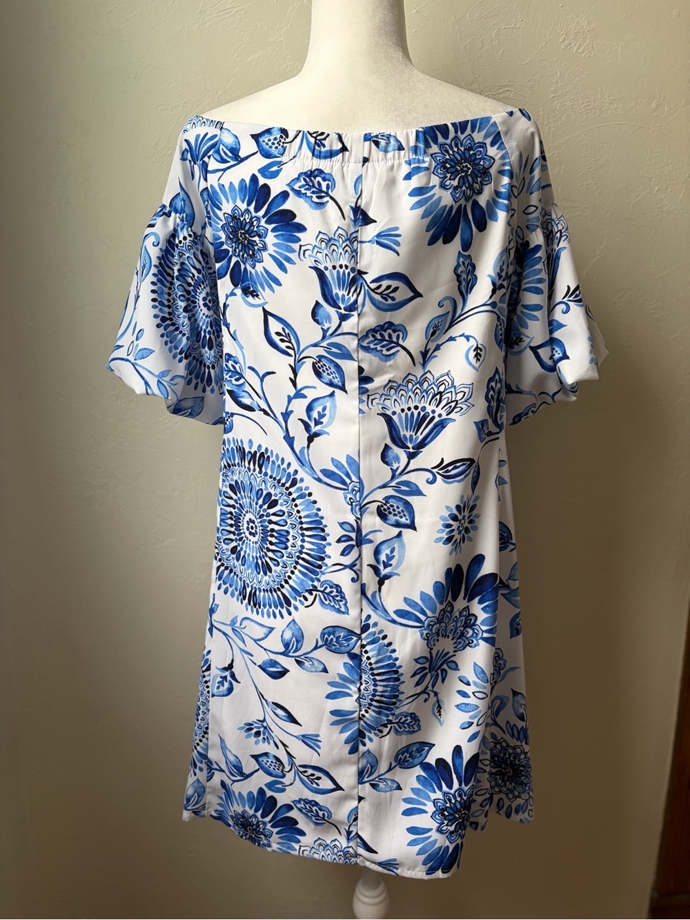 Rabbit Rabbit Rabbit Designs Blue White Floral Off Shoulder Shift Dress 6 - Picture 6 of 9
